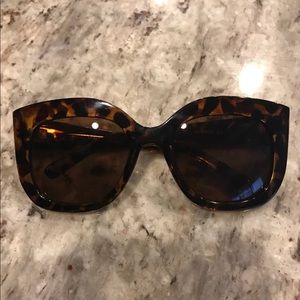 Quay Monroe Sunglasses